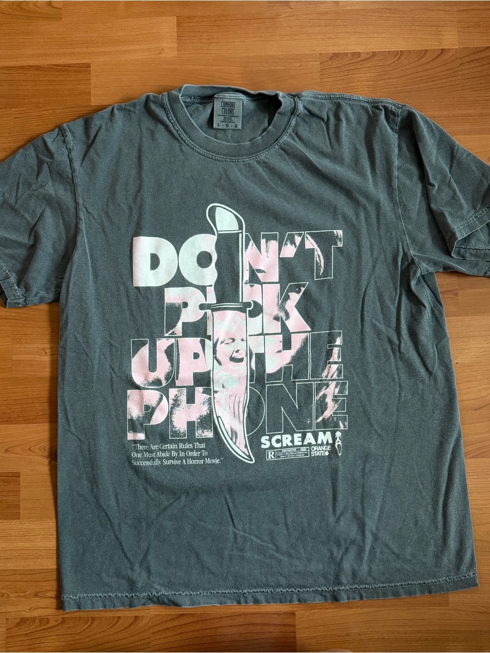 Scream "Don't Pick Up The Phone" Graphic T-Shirt - Size Large